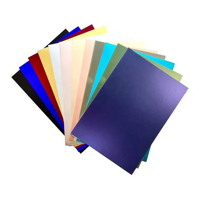 Hovedbilde Paper Favourites - A4 - Mirror Card Matt - 003 - Scarlet Organza - 5pk